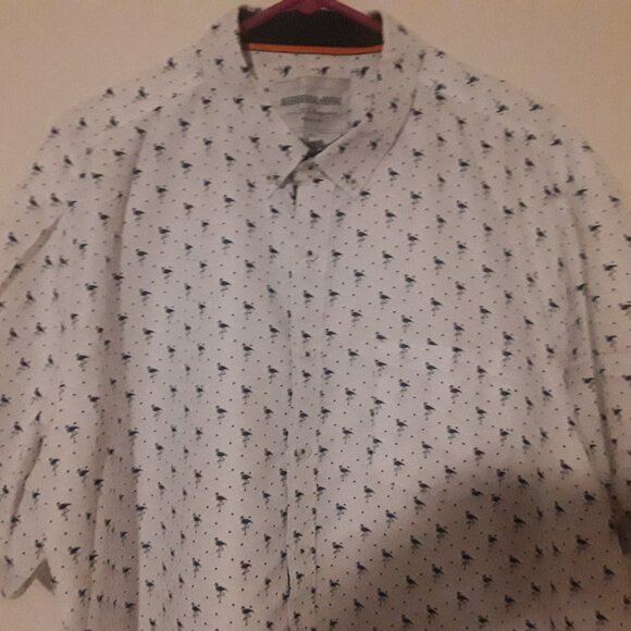 Mens QualityClassics Intl Report XXLButton Up White w/Blue Flamingos Dress Shirt - Picture 2 of 7